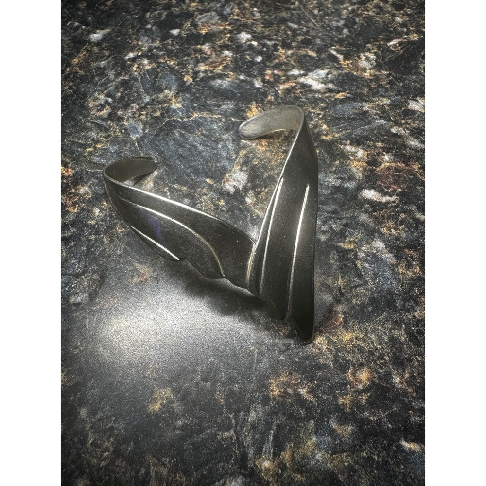 Vintage‎ Silver Tone Sculptural Wing Bypass Cuff Bracelet Statement Jewelry